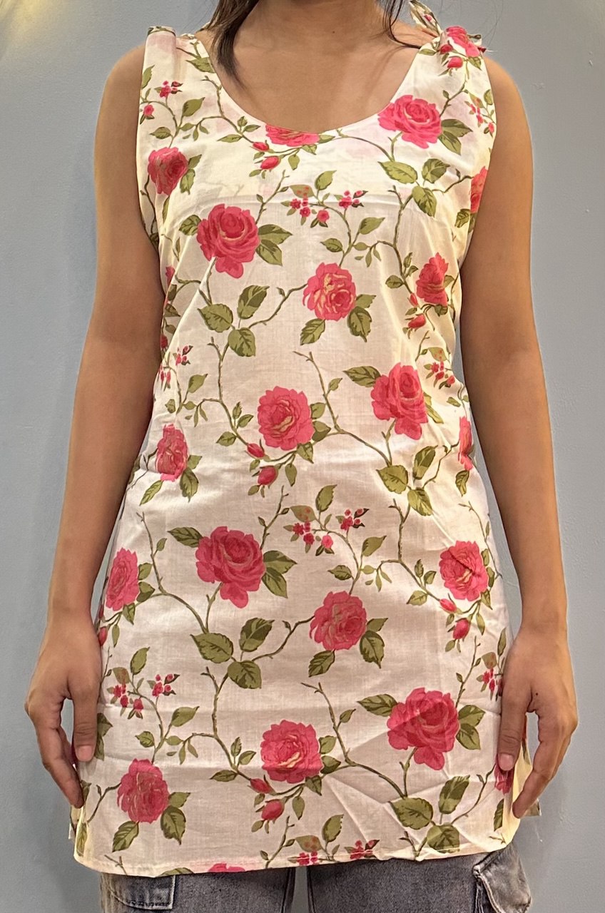 Trendy Sleeveless Cotton Kurti